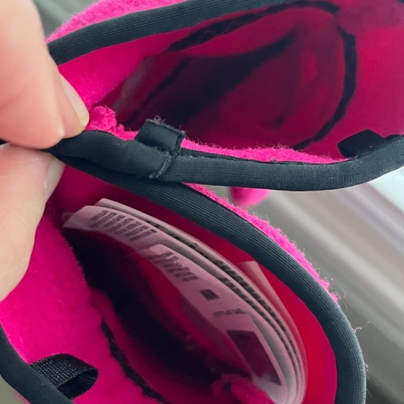 **2xHP** The North Face Winter Gloves (Kids/Youth Medium) - Picture 9 of 10